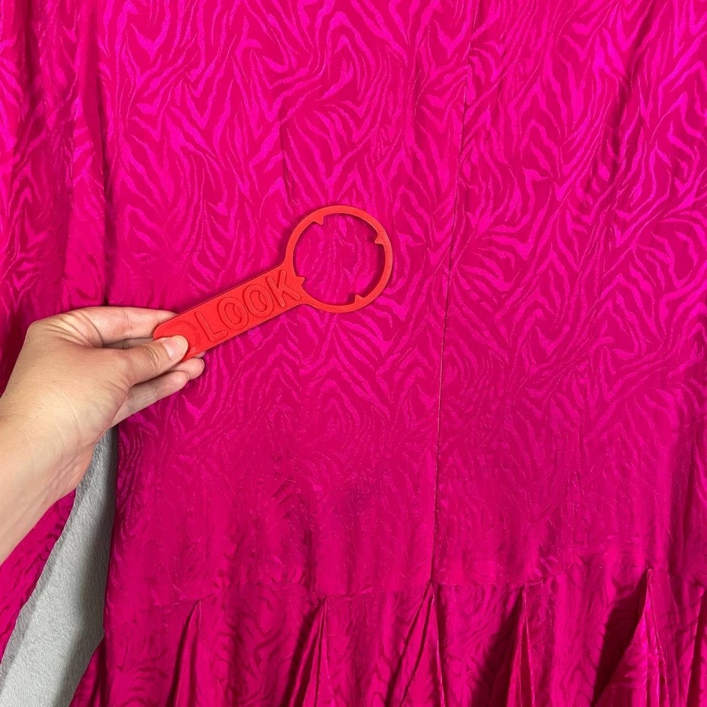 Vintage Adrianna Papell 100% Silk Fuchsia Long Sleeve Tiered Ruffle Midi Dress M - Picture 5 of 10